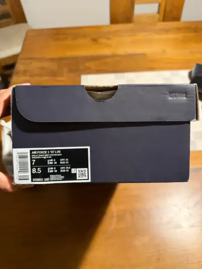 Nike Air Force 1 ‘07 LV8 - miniatura 5