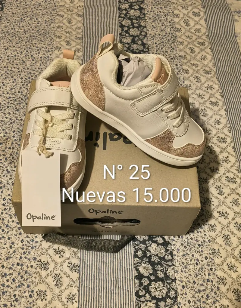 Zapatillas para niños Opaline talla 25 nuevas