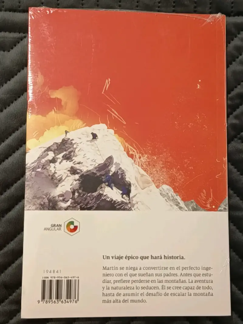 Libro Horizonte Vertical Ascensión al Everest - 2