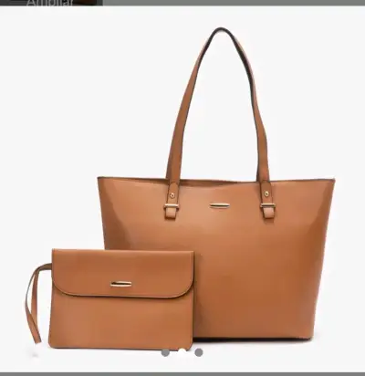 Bolso tote de cuero sintético color camel - miniatura 2