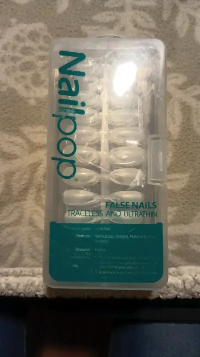 Uñas postizas ultrafinas Nailpop - miniatura 1
