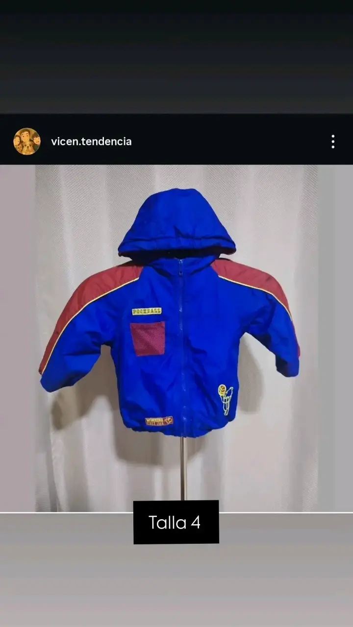 Chaqueta infantil azul con capucha talla 4