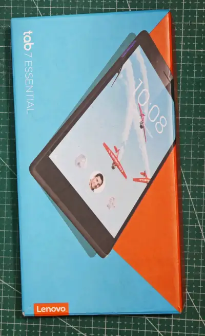 Tablet Lenovo Tab 7 Essential - miniatura 1