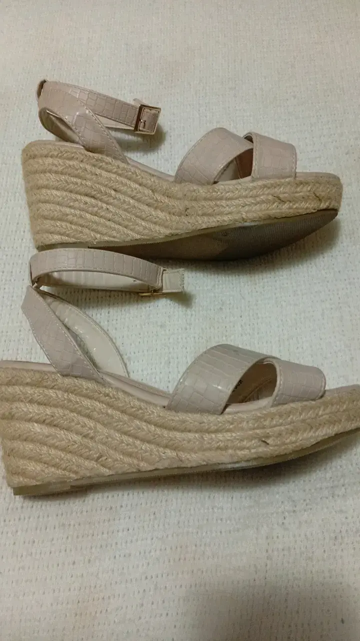 Sandalias beige de cuero sintético Urban 39 - 5