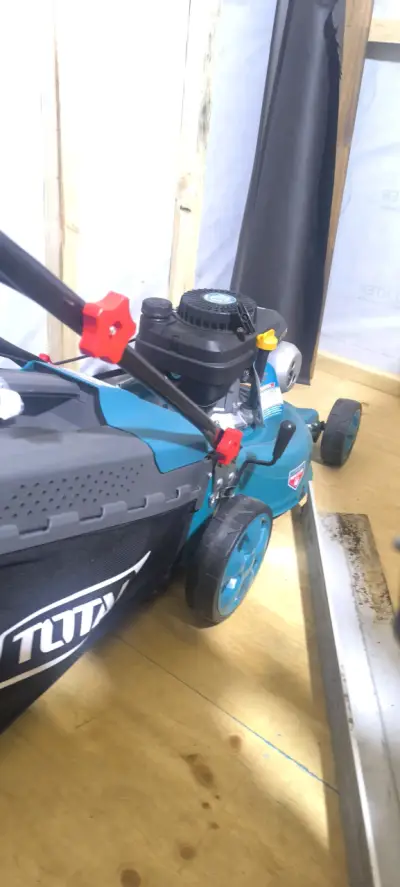 Cortacésped a gasolina Total 4.0HP 3000W - miniatura 3