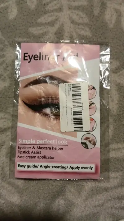 Herramienta para maquillaje de ojos - miniatura 2