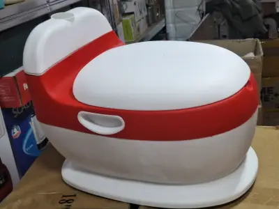 Bacinica infantil roja y blanca con asiento cómodo - miniatura 2