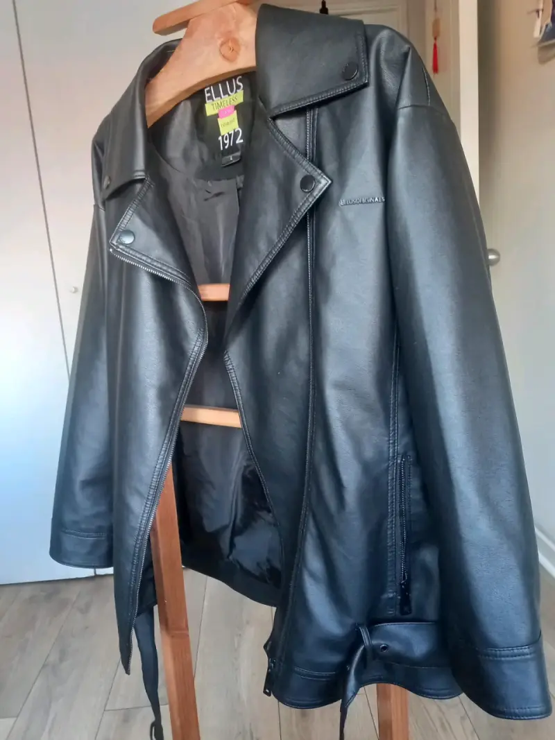 Chaqueta de cuero negra Ellus para mujer - 1