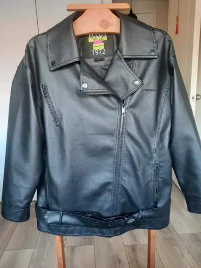 Chaqueta de cuero negra Ellus para mujer - miniatura 2