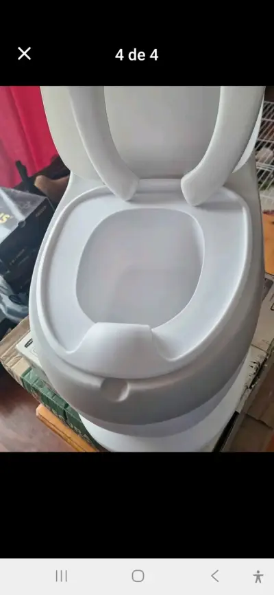 Bacinica infantil roja y blanca con asiento cómodo - miniatura 5