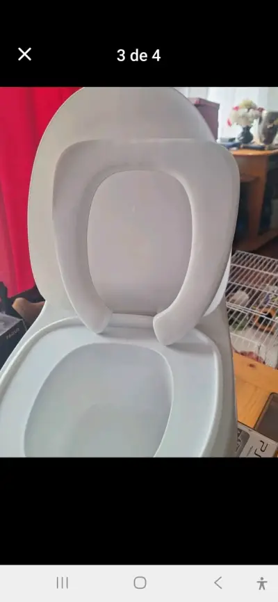 Bacinica infantil roja y blanca con asiento cómodo - miniatura 6
