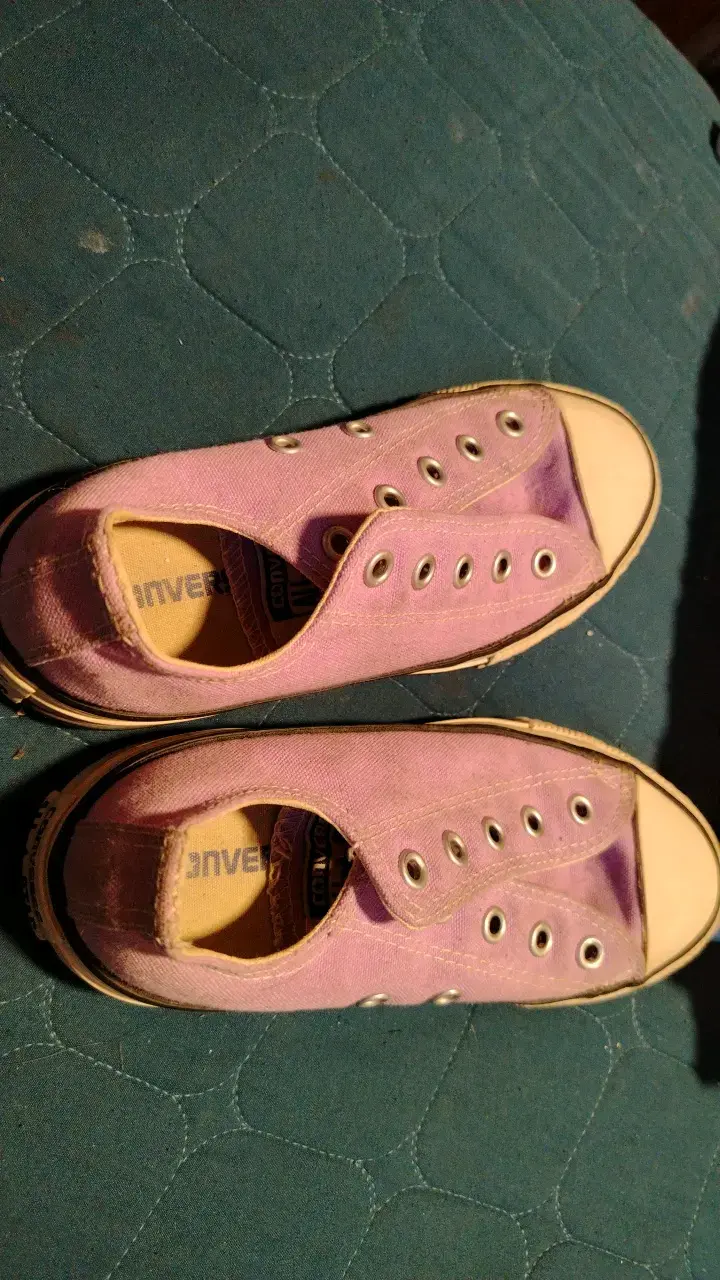 Zapatillas Converse sin cordones color lila - 2