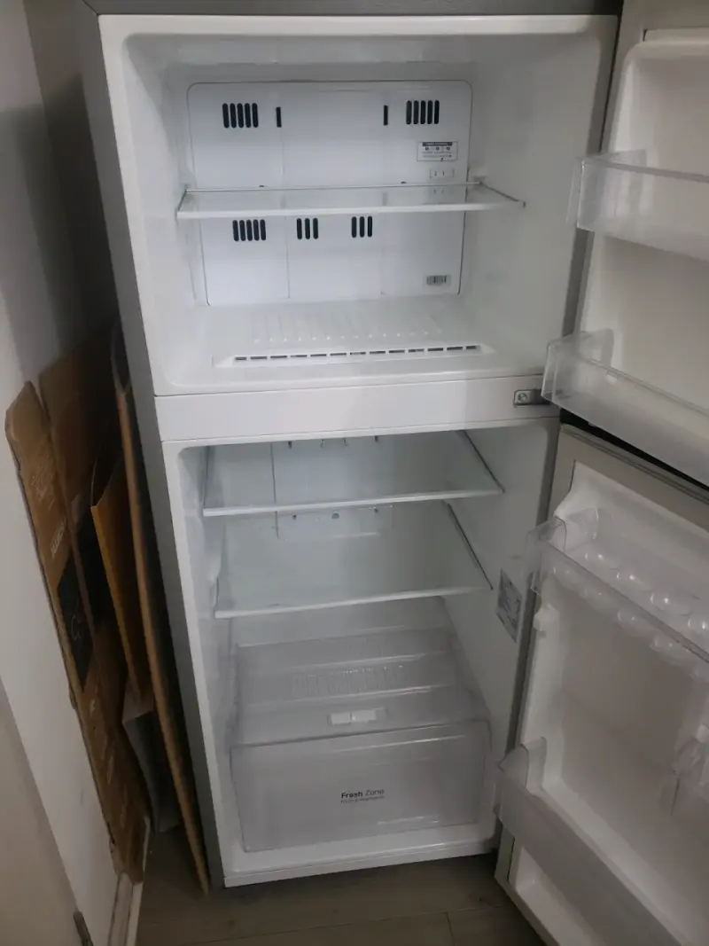 Refrigerador LG Inverter de Acero Inoxidable - 2