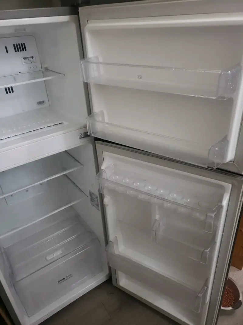 Refrigerador LG Inverter de Acero Inoxidable - 3