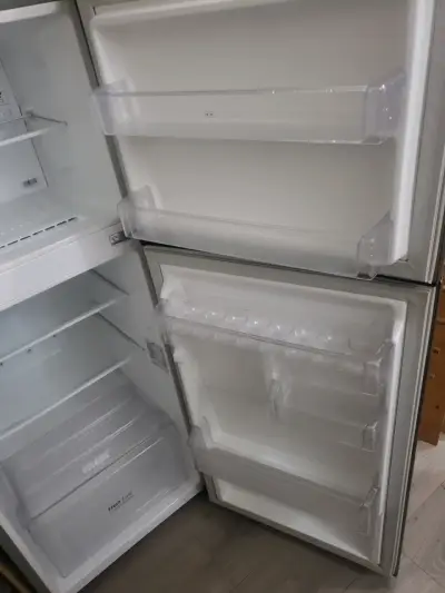 Refrigerador LG Inverter de Acero Inoxidable - miniatura 4