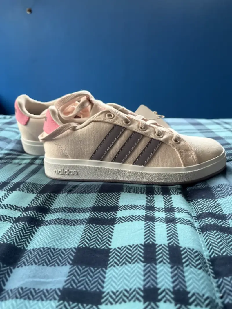 Zapatillas deportivas Adidas rosadas para niña 32 - 2