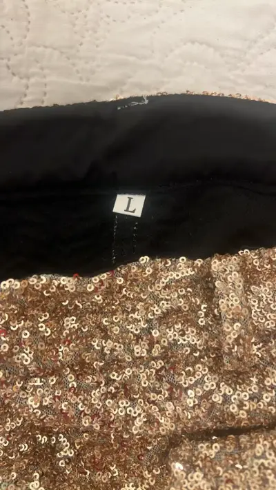 Shorts dorados con lentejuelas talla L - miniatura 3
