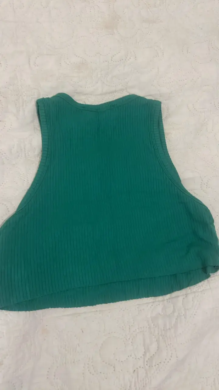 Top sin mangas verde Soviet talla M - 2