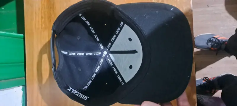 Gorra negra Grizzly GripTape (skate) estilo urbano - 3