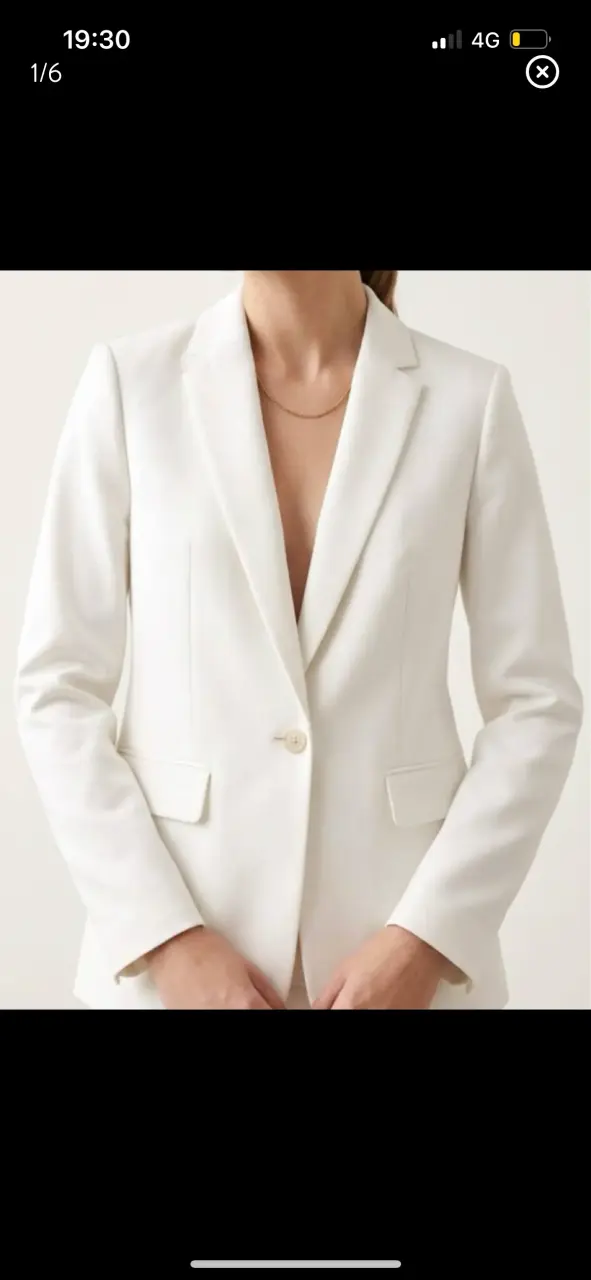 Blazer blanco elegante para mujer - 1