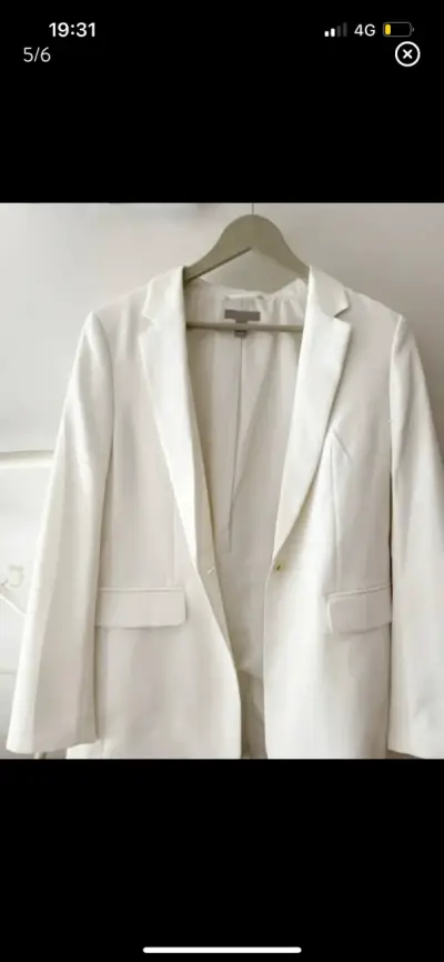 Blazer blanco elegante para mujer - miniatura 4