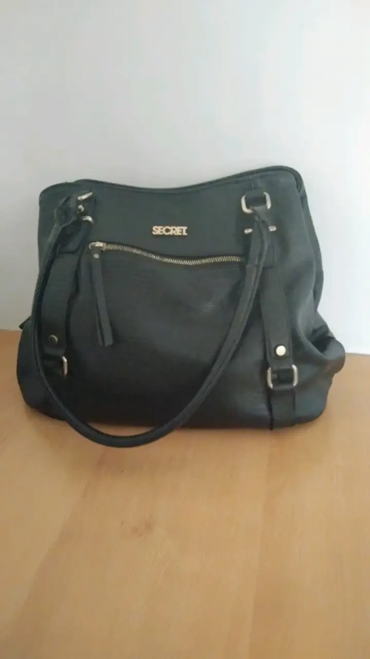 Bolso negro de cuero Secret con cierre - 1