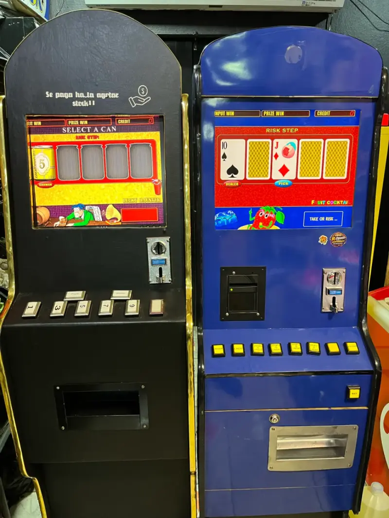 Máquinas tragamonedas de casino para entretenimiento - 2