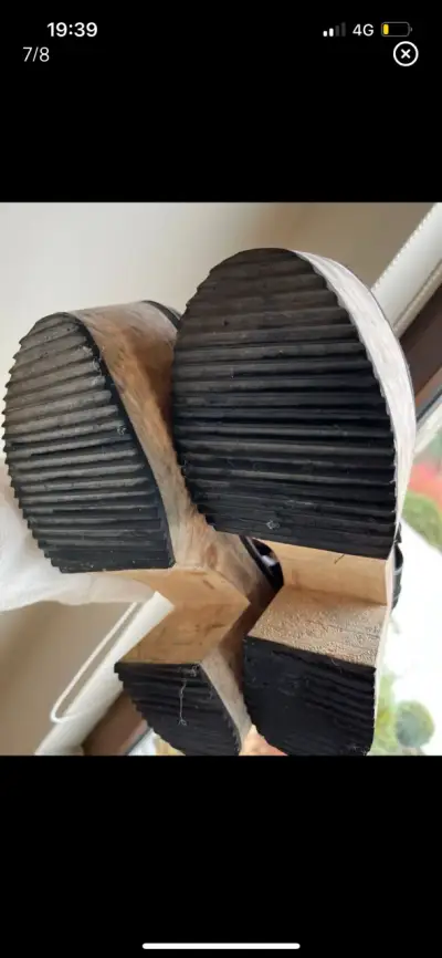 Zapatos de plataforma negros con tacón grueso - miniatura 6