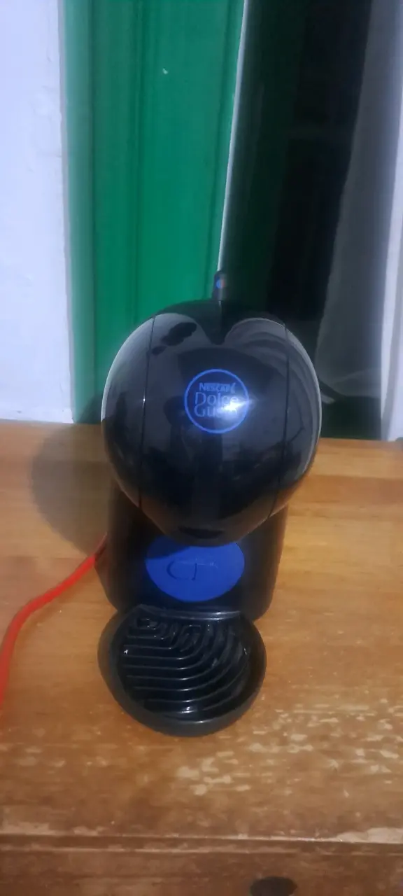 Cafetera Nescafé Dolce Gusto Piccolo xs - 1