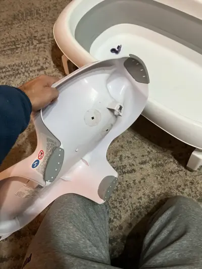 Tina de baño para bebé Infanti con soporte - miniatura 2