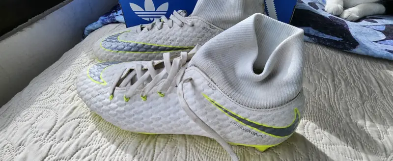 Zapatillas de fútbol Nike Hypervenom blancas - 2
