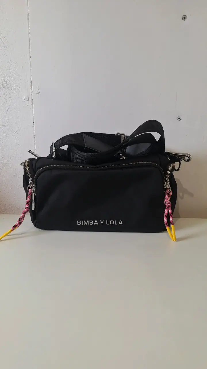 Bandolera negra Bimba y Lola con correa ajustable - 3