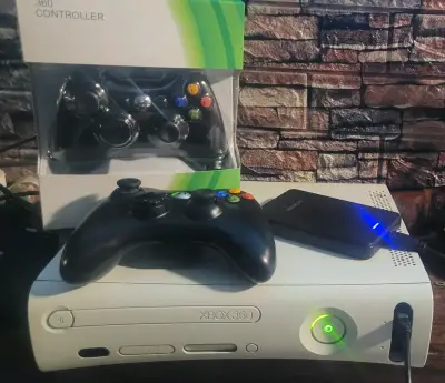 Consola Xbox 360 Fat arcade 1tb,+6000 juegos retro - miniatura 1