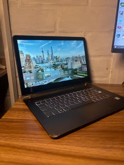 HP Spectre Ultrabook | Intel Core i5 | 8GB RAM - miniatura 1