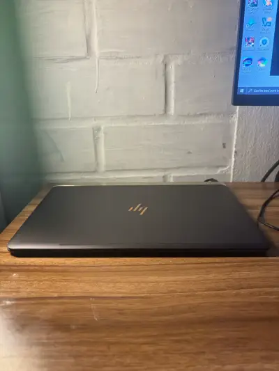 HP Spectre Ultrabook | Intel Core i5 | 8GB RAM - miniatura 2