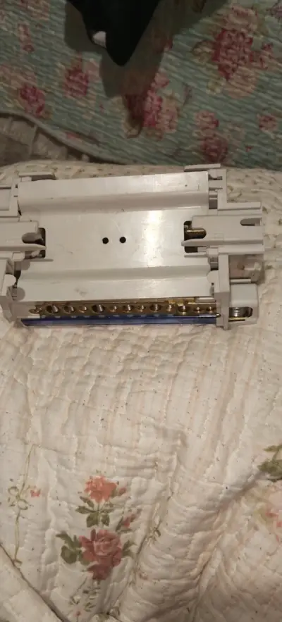 Equipos eléctricos - miniatura 1