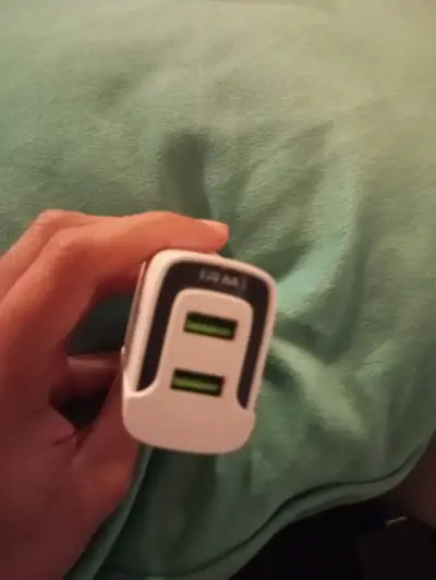 Cargador de Pared Doble USB IRM 2.4A - miniatura 1