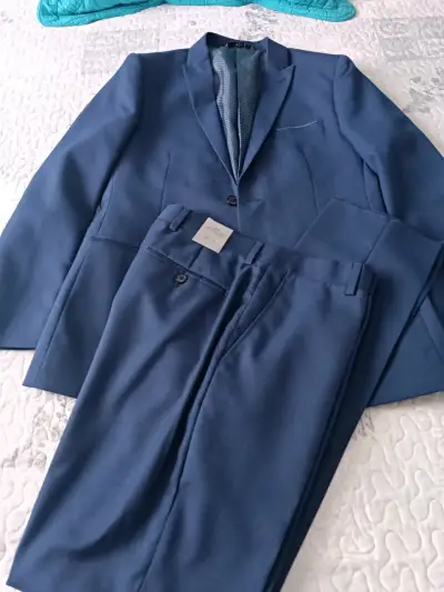 Traje azul marino para hombre de dos piezas - miniatura 1