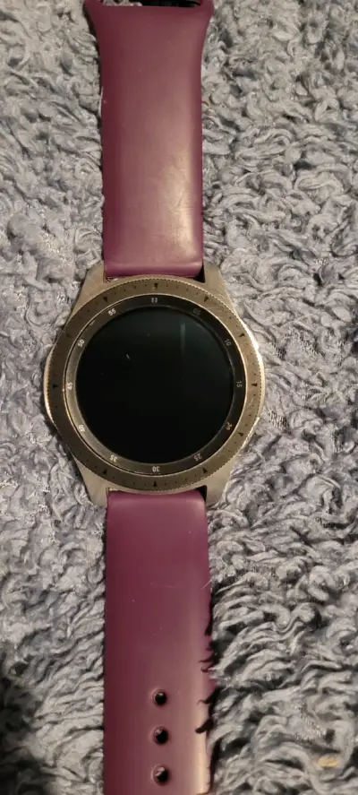 Smartwatch samsung SM-R800 con correa y cargador - miniatura 4