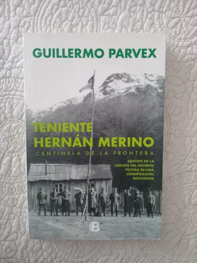Libro 'Teniente Hernán Merino' de Guillermo Parvex - miniatura 1
