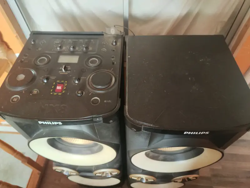 Sistema de parlantes Philips con sonido potente - 4
