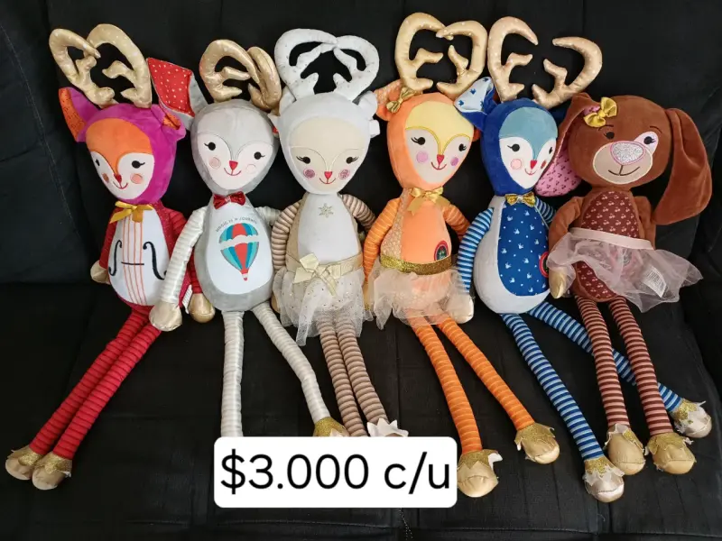 Set de peluches variados para niños - 4