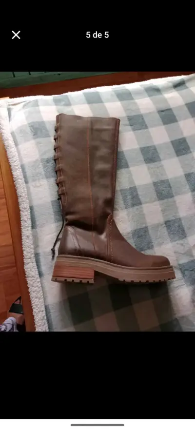 Botas largas de cuero marrón para mujer - miniatura 1