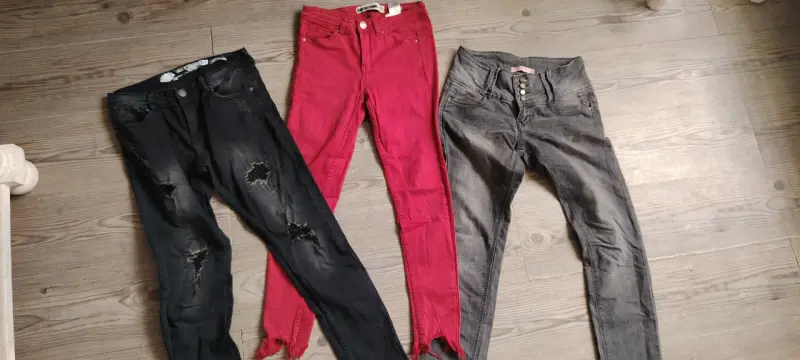 Lote de jeans para mujer en varios colores - 1