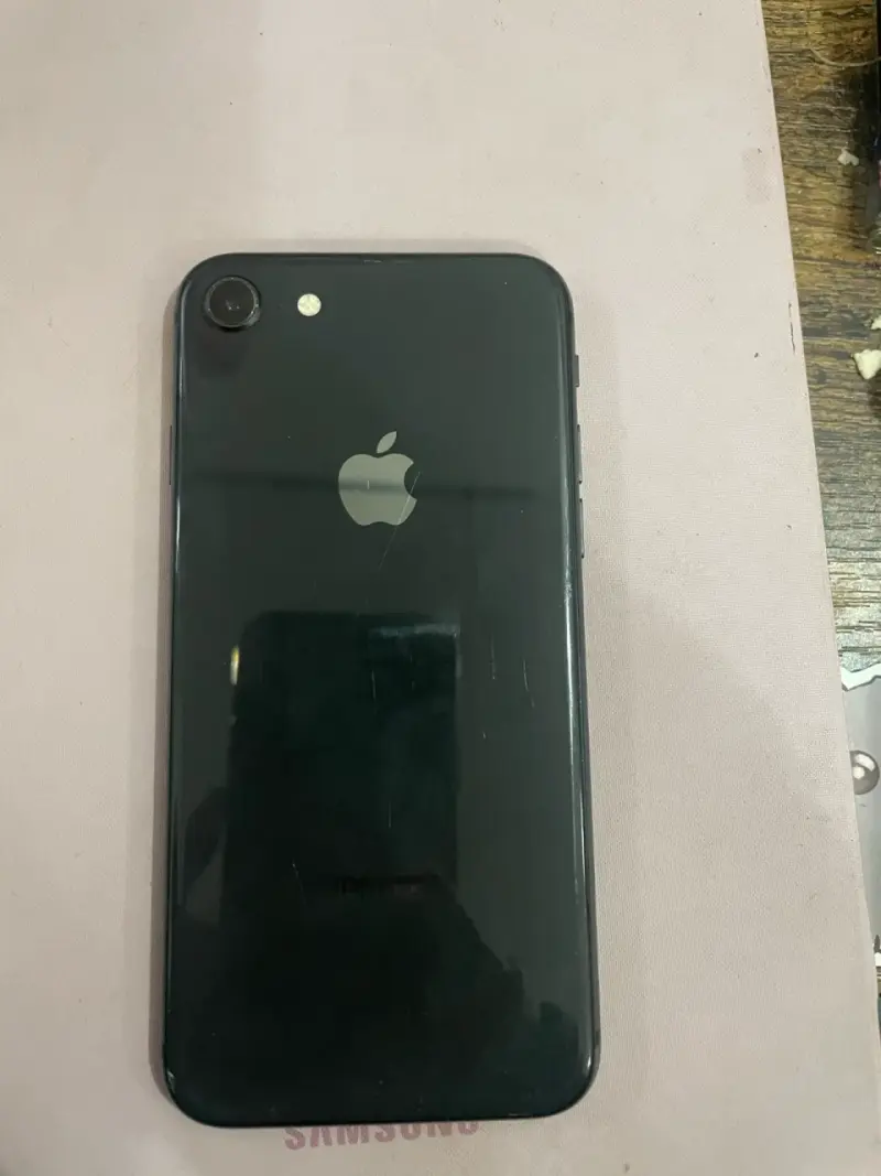 iPhone 8 - 2