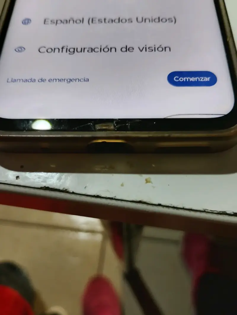 Celular Motorola g15 en buen estado - 2