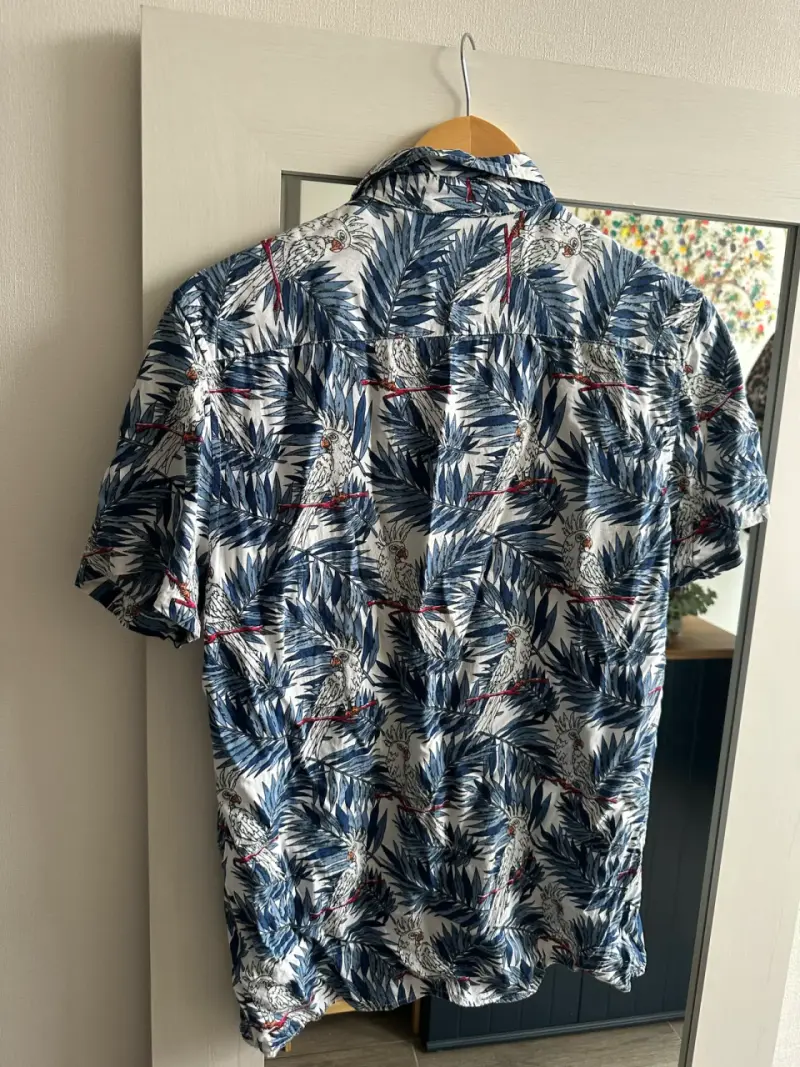Camisa estampada tropical Basement para hombre - 3