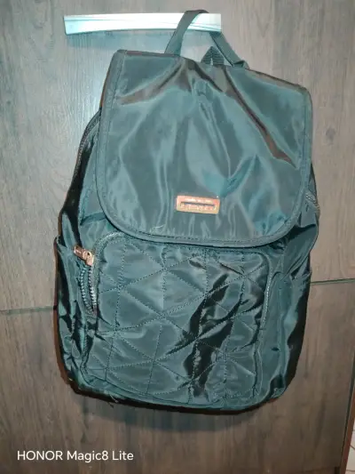 Mochila negra Head con diseño acolchado - miniatura 1