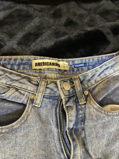 Jeans acampanados flare Americanino - miniatura 2