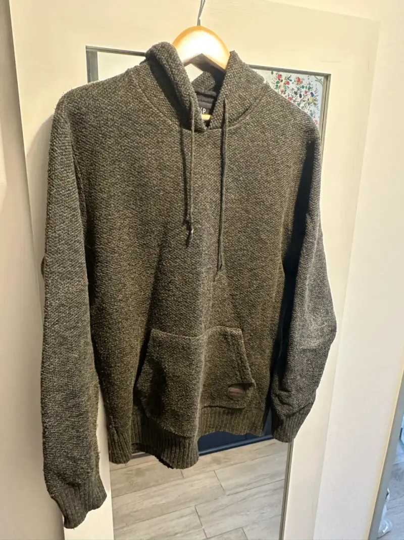 Polerón con capucha gris oscuro para hombre - 1